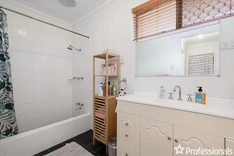 Seventh view of Homely unit listing, 19C Manxton Way, Lynwood WA 6147
