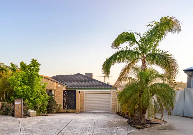 B/15 Strickland Court, Coogee WA 6166