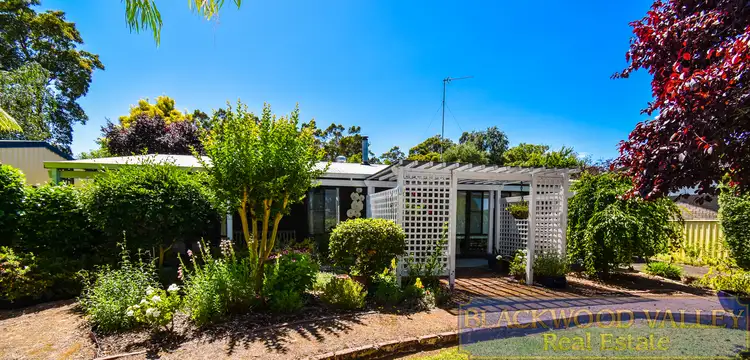 1 Huggett Place, Bridgetown WA 6255