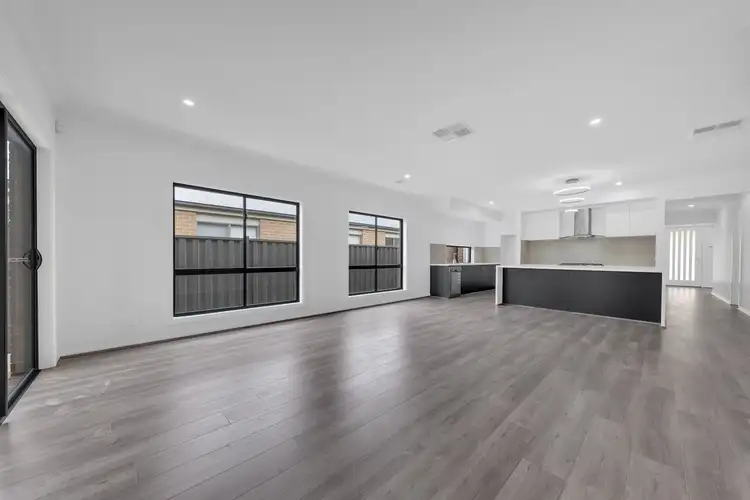 Fifth view of Homely house listing, 13 Briscola Crescent, Wollert VIC 3750