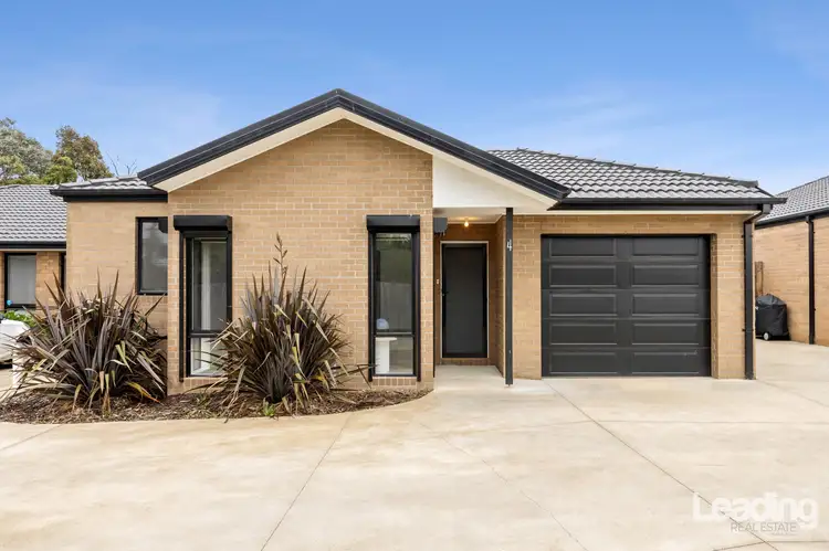 Main view of Homely unit listing, 4/17 Regan Drive, Romsey VIC 3434