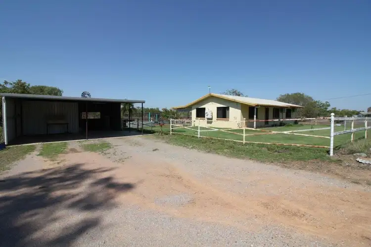 121 Wellington Road, Southern Cross QLD 4820