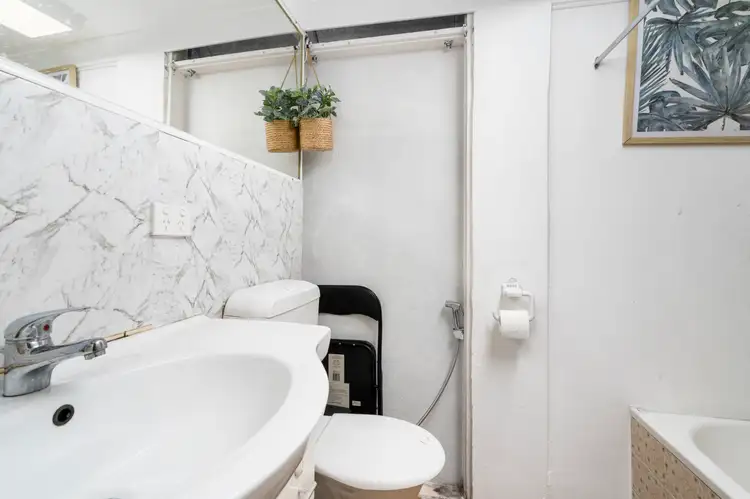 Fifth view of Homely unit listing, 2/11 Hart Street, Warwick Farm NSW 2170