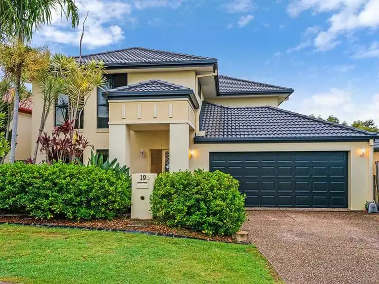 19 Gerona Circuit, Varsity Lakes QLD 4227