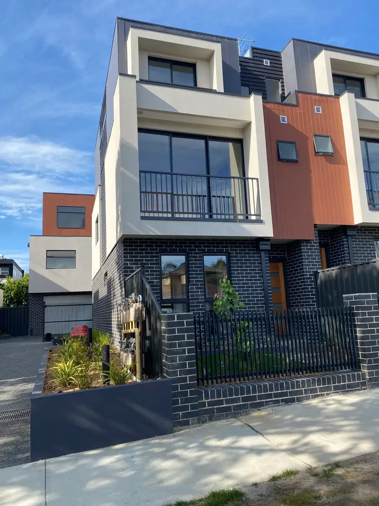 1/85 Middleborough Road, Burwood VIC 3125