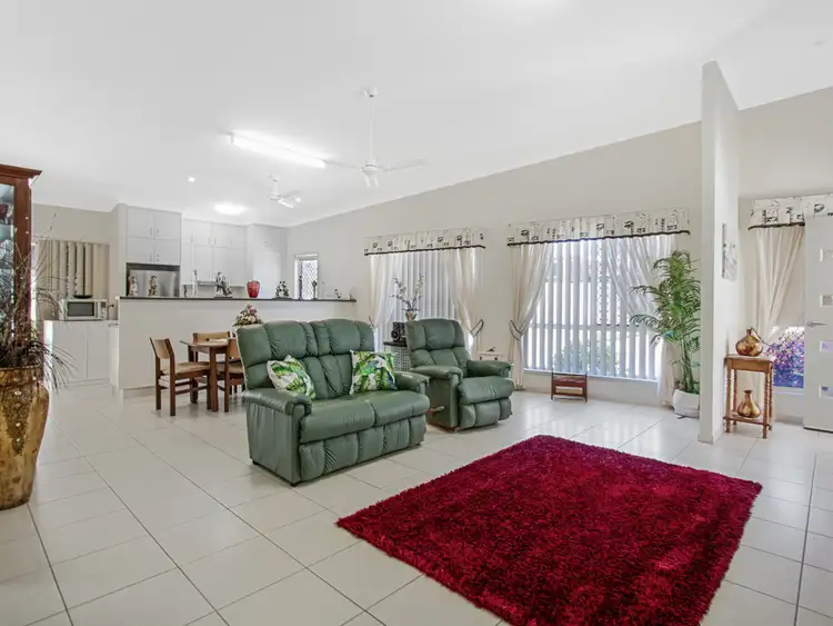 Fourth view of Homely villa listing, 2/38 Alice Street, Pialba QLD 4655