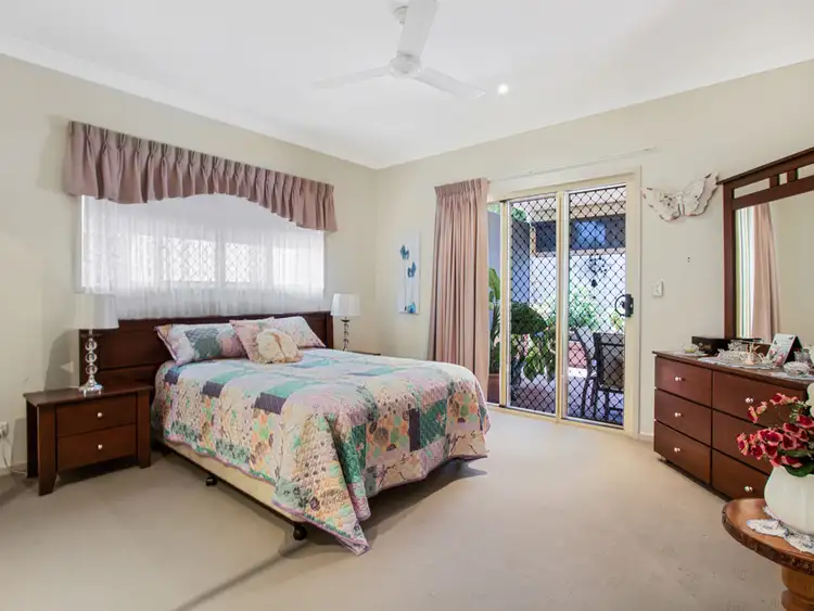 Seventh view of Homely villa listing, 2/38 Alice Street, Pialba QLD 4655