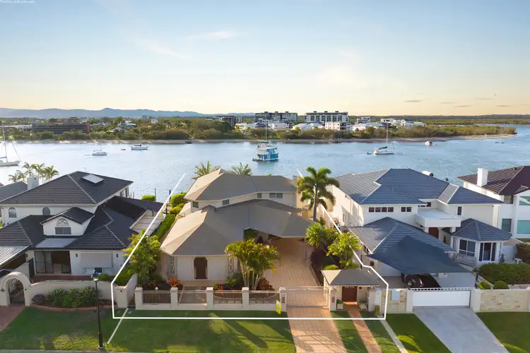 Fourth view of Homely house listing, 20 Excalibur Court, Sovereign Islands QLD 4216