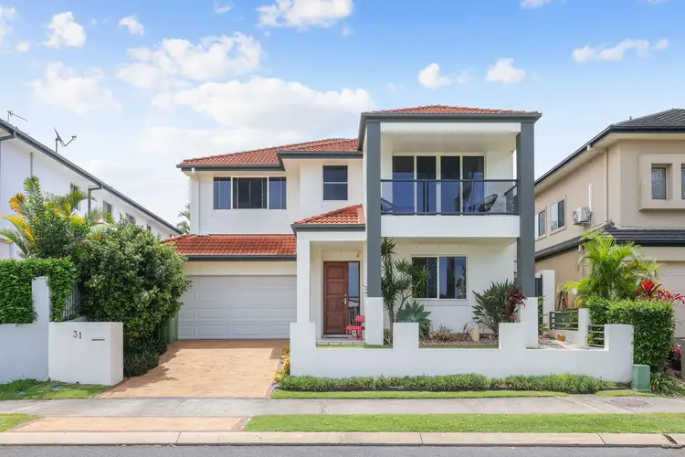 31 Bayswater Avenue