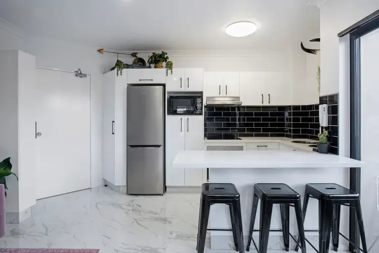 Main view of Homely apartment listing, 9/15 Britannia Avenue, Broadbeach QLD 4218