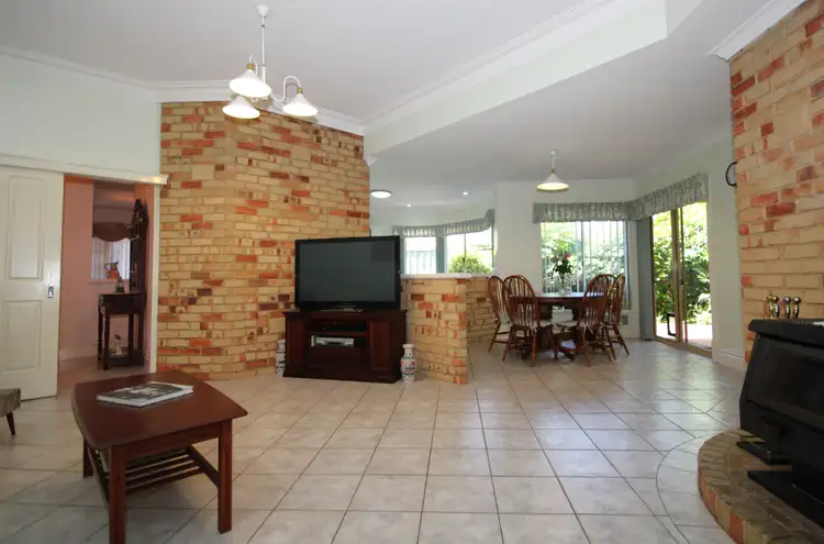 Seventh view of Homely house listing, 2 Burton Close, Australind WA 6233