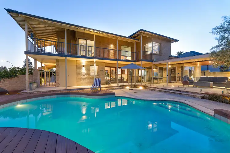 206 Burke Drive, Attadale WA 6156