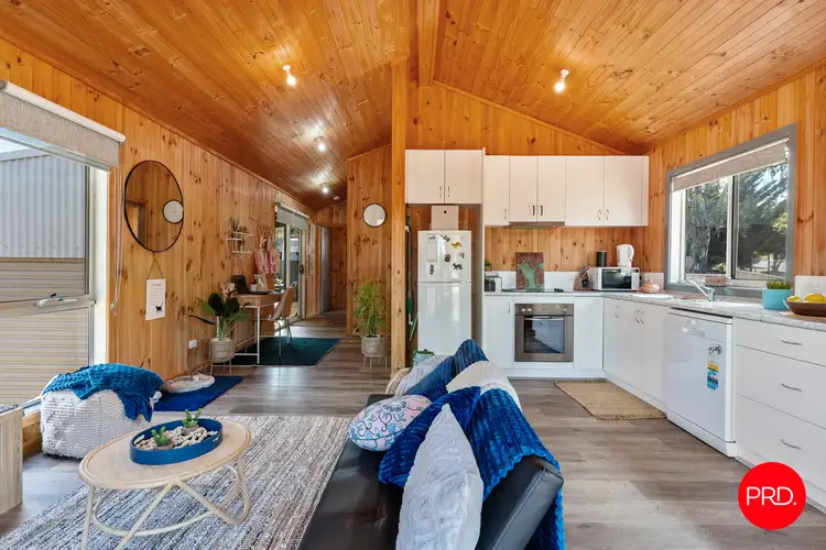 Fifth view of Homely house listing, 10 Energetic Street, Long Gully VIC 3550