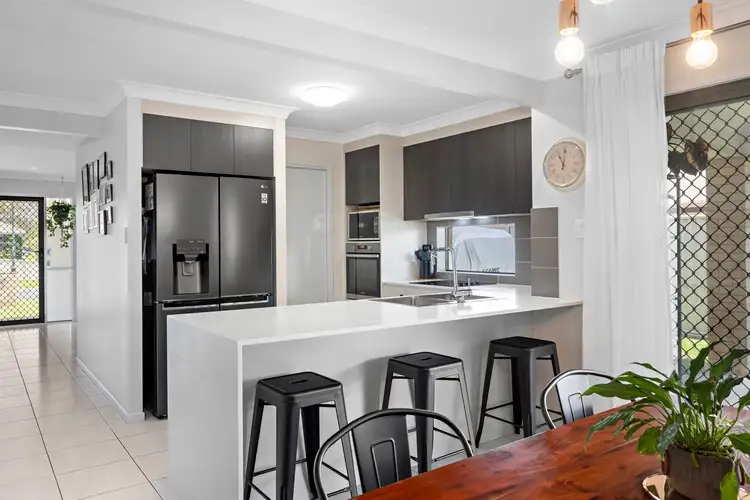 Sixth view of Homely house listing, 7 Willis Close, Redland Bay QLD 4165