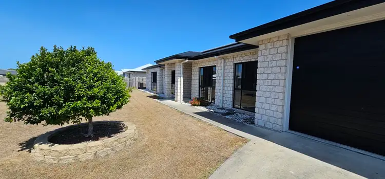 45 Ronaldo Way, Urangan QLD 4655