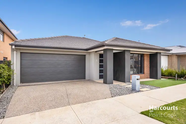 Second view of Homely house listing, 35 Gila Way, Truganina VIC 3029