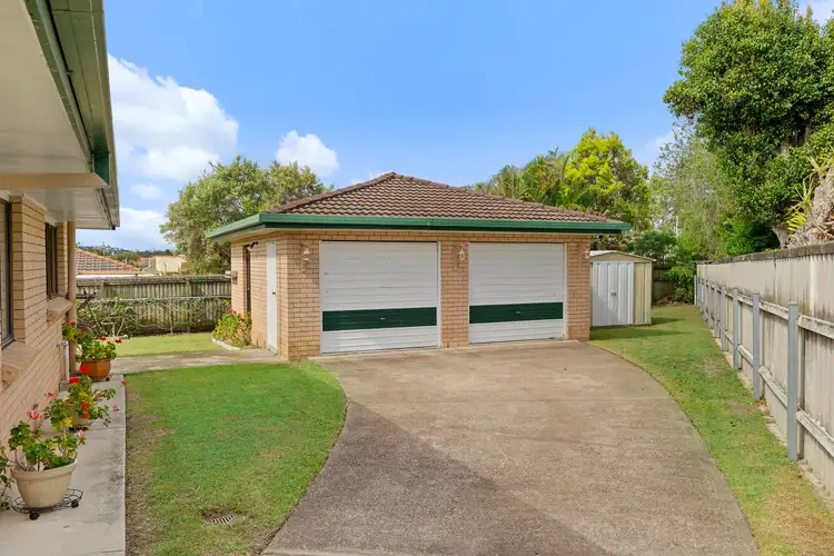 Second view of Homely house listing, 8 Warwick Court, Birkdale QLD 4159