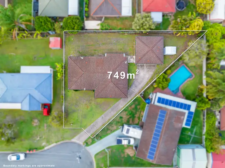 Fifth view of Homely house listing, 8 Warwick Court, Birkdale QLD 4159