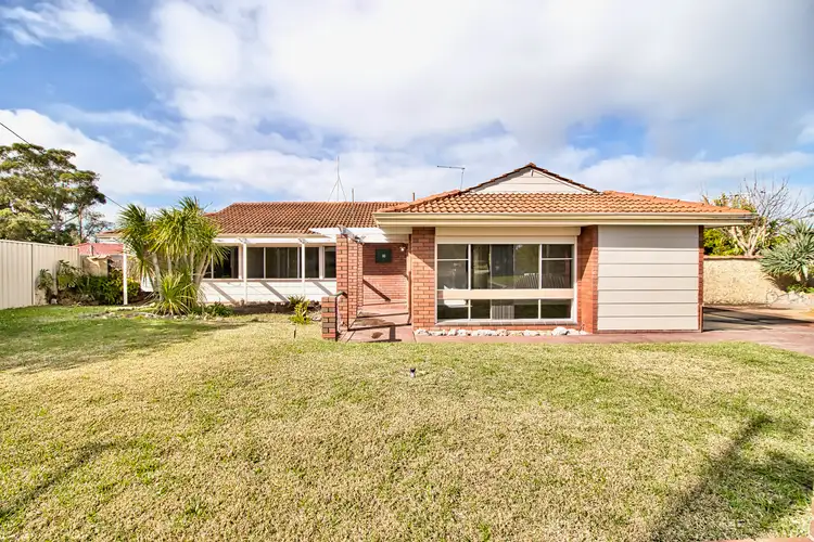10 Balwyn Court, Cooloongup WA 6168