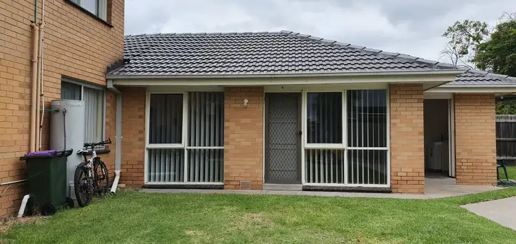4/12 Jurga Court, Seaholme VIC 3018