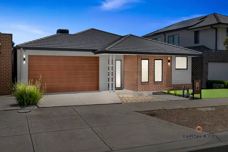 12 Willsmere Way, Mickleham VIC 3064