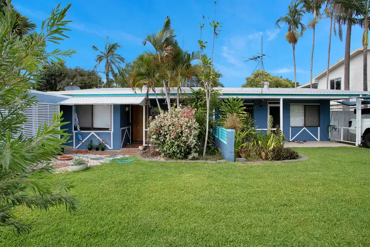 1-2/37 Edmonds Street, Bucasia QLD 4750