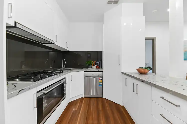 Fifth view of Homely townhouse listing, 2/306 Blackburn Road, Glen Waverley VIC 3150