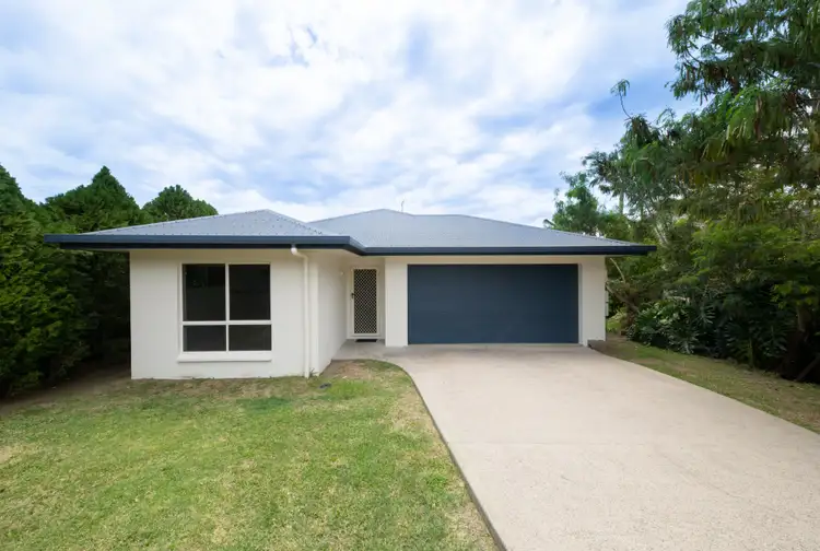 50 Valley Drive, Cannonvale QLD 4802