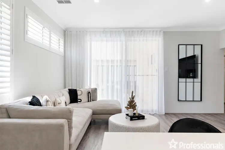 Sixth view of Homely house listing, 3 Klondyke Street, Piara Waters WA 6112
