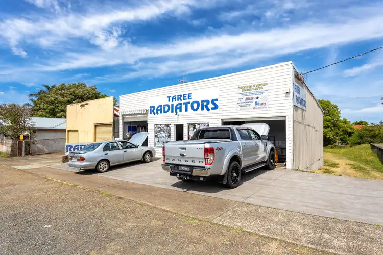 12 Commerce Street, Taree NSW 2430