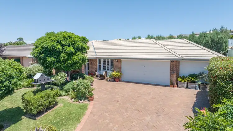 9 Discovery Drive, Orange NSW 2800