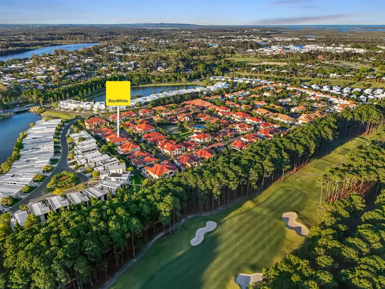 30/38-56 Caseys Road, Hope Island QLD 4212