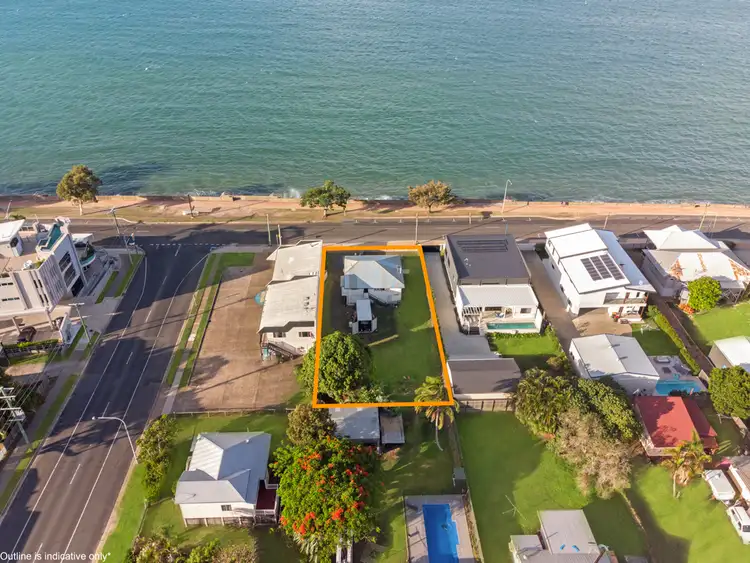 Seventh view of Homely house listing, 554 Esplanade, Urangan QLD 4655