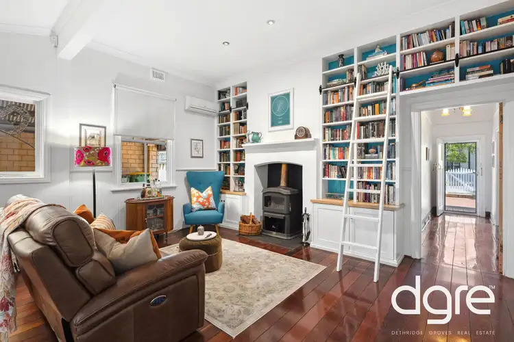 8 Parmelia Street, South Fremantle WA 6162
