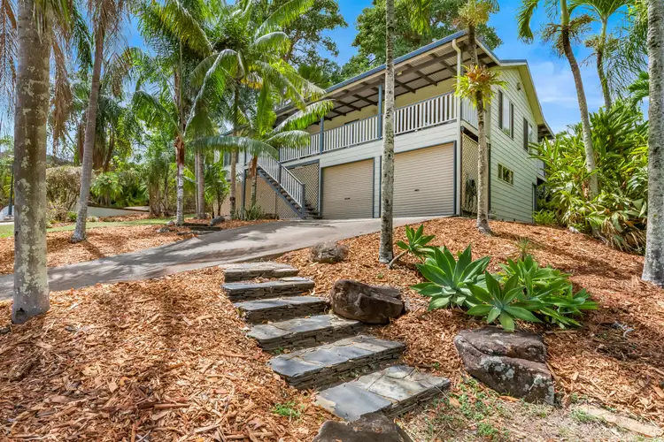 2 Hamilton Avenue, Cannonvale QLD 4802