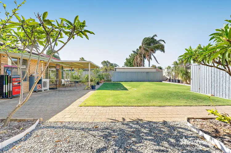 4 Meadowview Drive, Ballajura WA 6066