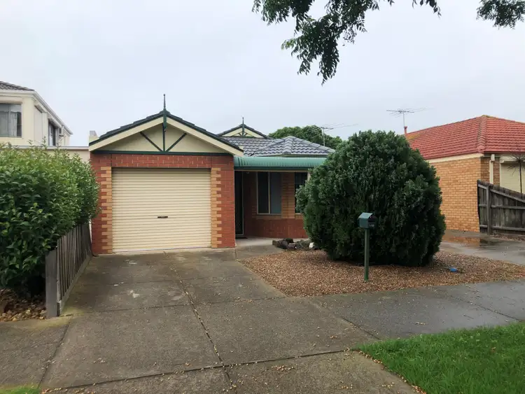1/22 Spicer Boulevard, Altona Meadows VIC 3028