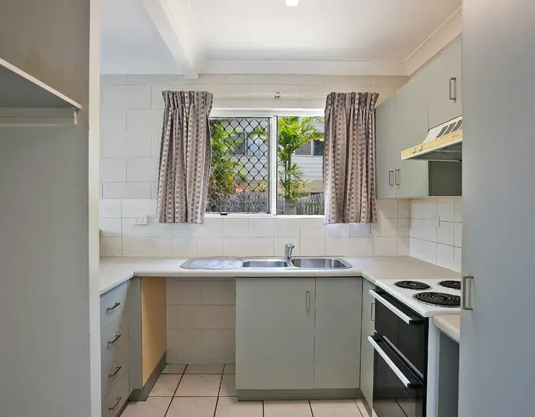 Third view of Homely house listing, 5/3 Alroy Street, Pimlico QLD 4812