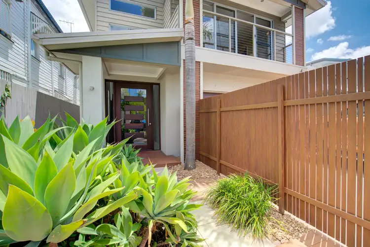 Second view of Homely house listing, 43 Lindsay St, Hawthorne QLD 4171