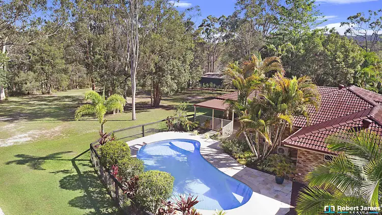 53 Coolah Place, Cooroibah QLD 4565