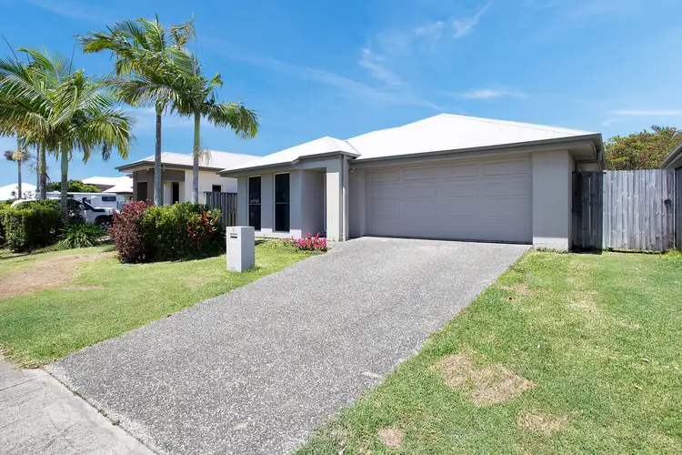 Second view of Homely house listing, 7 Cable Court, Blacks Beach QLD 4740