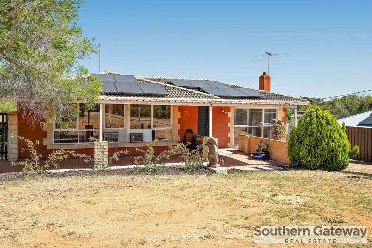 Second view of Homely house listing, 10 Jecks Place, Orelia WA 6167