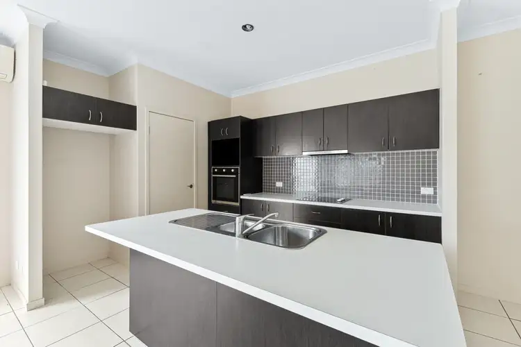 1/4 Player Street, North Lakes QLD 4509