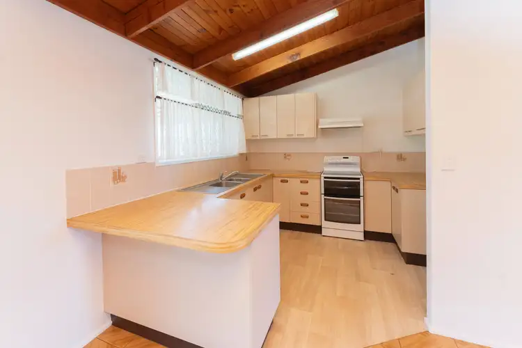 Fourth view of Homely house listing, 2 Martins Court, Qunaba QLD 4670