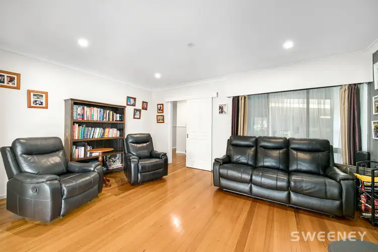Second view of Homely house listing, 3 Oshannessy Court, Altona Meadows VIC 3028