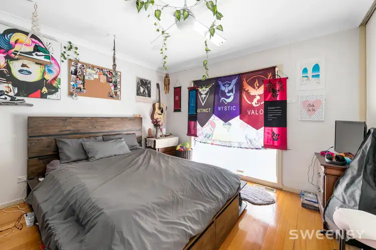 Sixth view of Homely house listing, 3 Oshannessy Court, Altona Meadows VIC 3028
