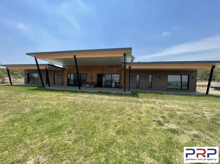 73 Corcoran Road, Parkes NSW 2870
