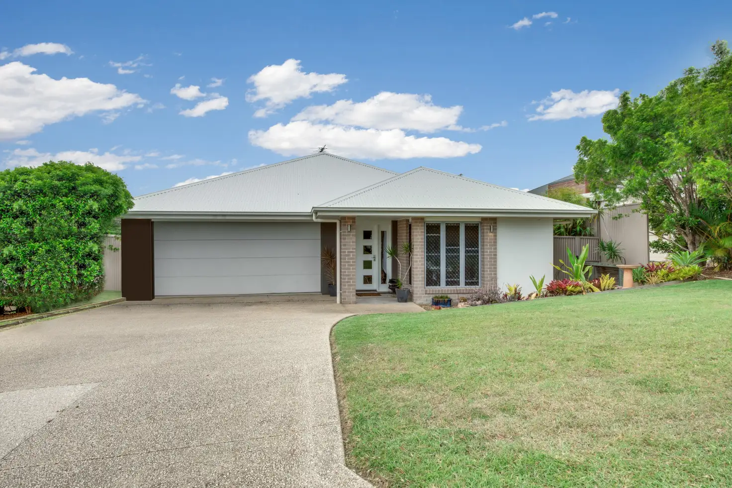 Main view of Homely house listing, 10 Barramundi Street, Toolooa QLD 4680