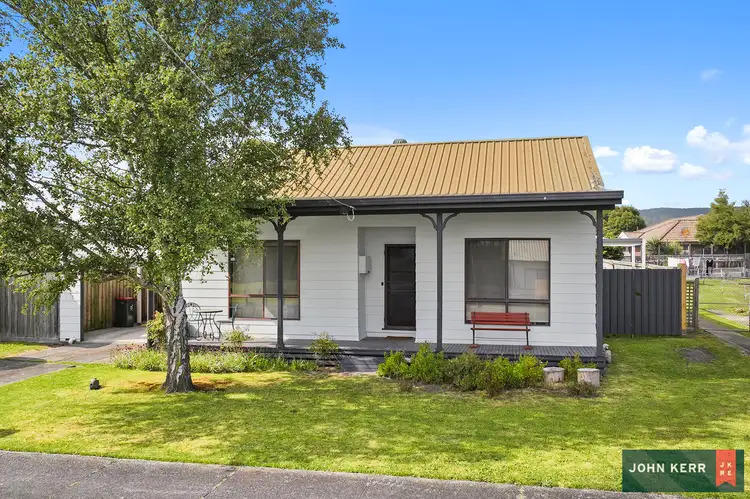23 Bristol Street, Moe VIC 3825