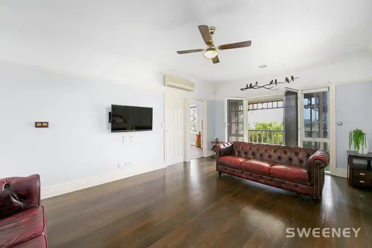 Sixth view of Homely house listing, 5 Gledhan Close, Altona Meadows VIC 3028